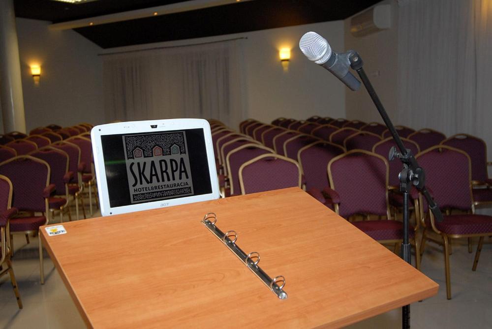 Hotel Skarpa Sejny Eksteriør billede