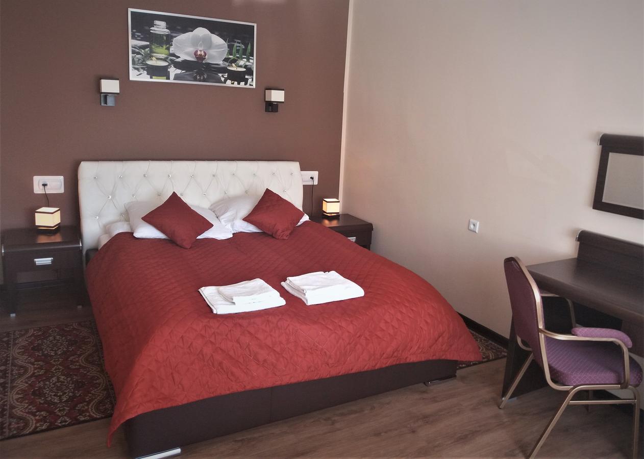 Hotel Skarpa Sejny Eksteriør billede